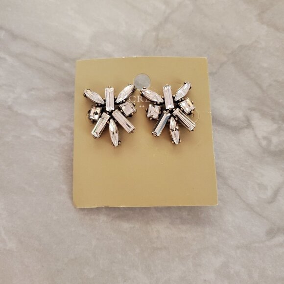 ✨NEW J.Crew Rhinestone Crystal Cluster Wedding Bridal Classic Stud Post Earrings - Picture 1 of 3